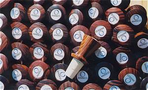 Wine stoppers with corporate logo